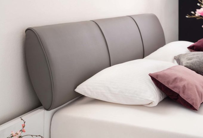 MÖBELSCHAU Komfortbett